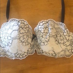 Victoria’s secret lace bra